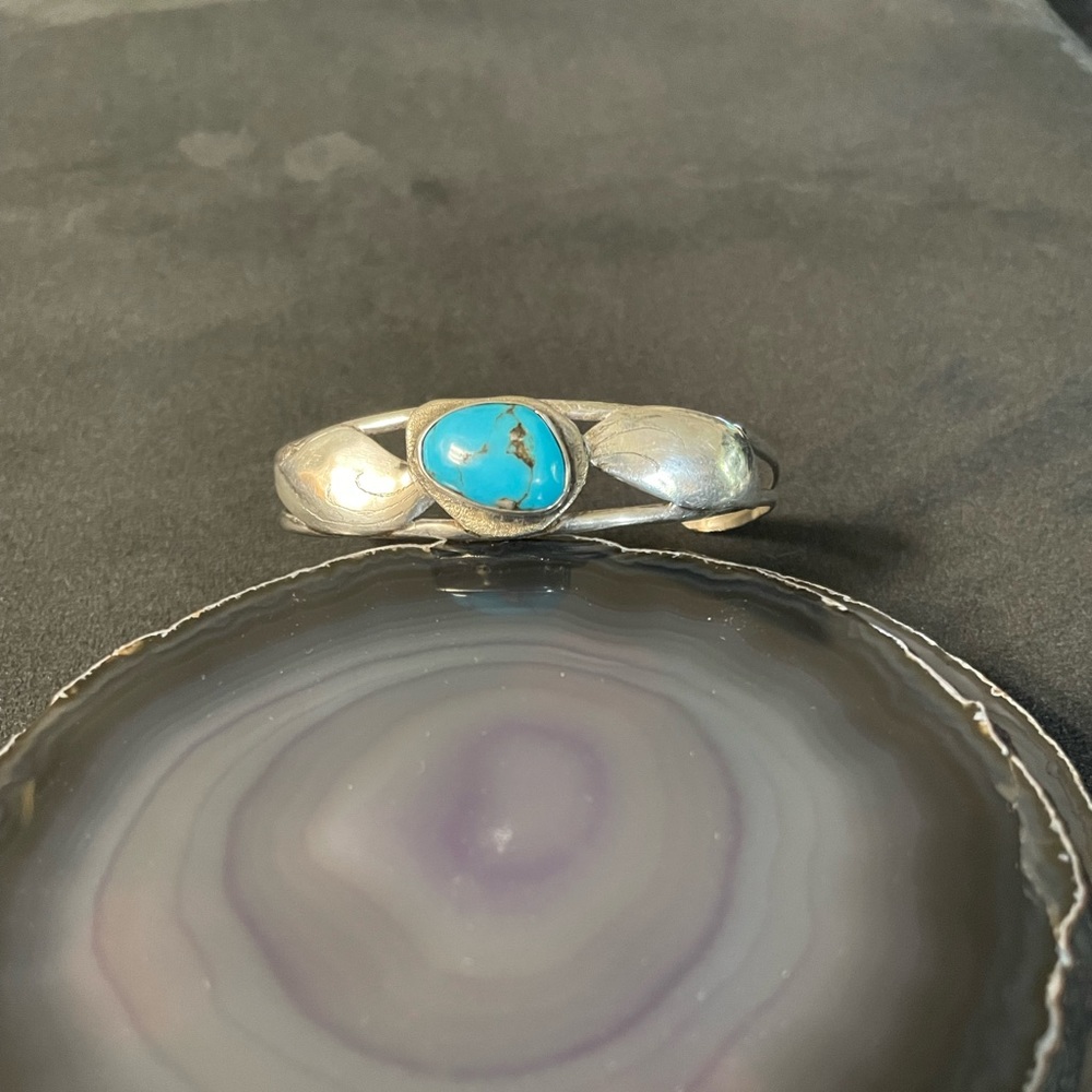 Vintage Sterling Silver Turquoise Cuff